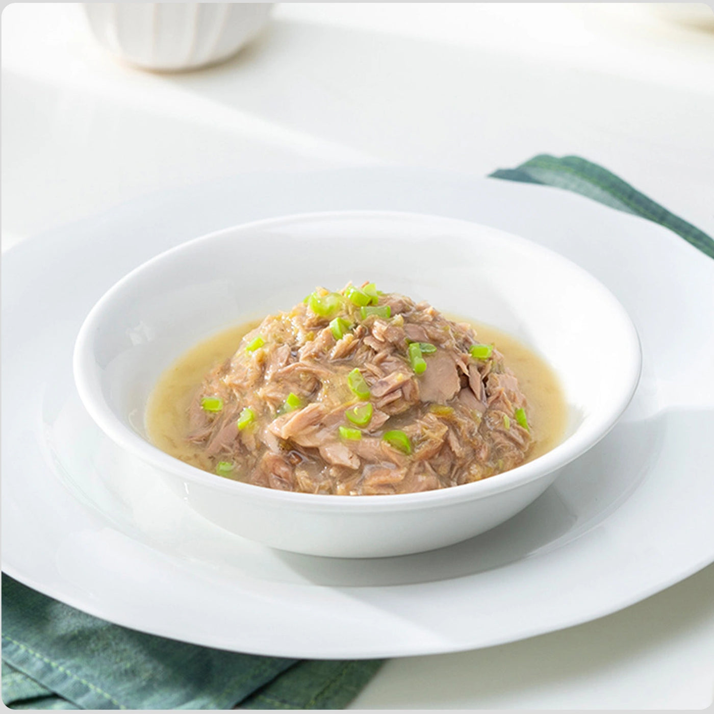 CHÉRIE МІКС ТУНЦЯ ТА ЗЕЛЕНОЇ КВАСОЛІ В СОУСІ 80 г.