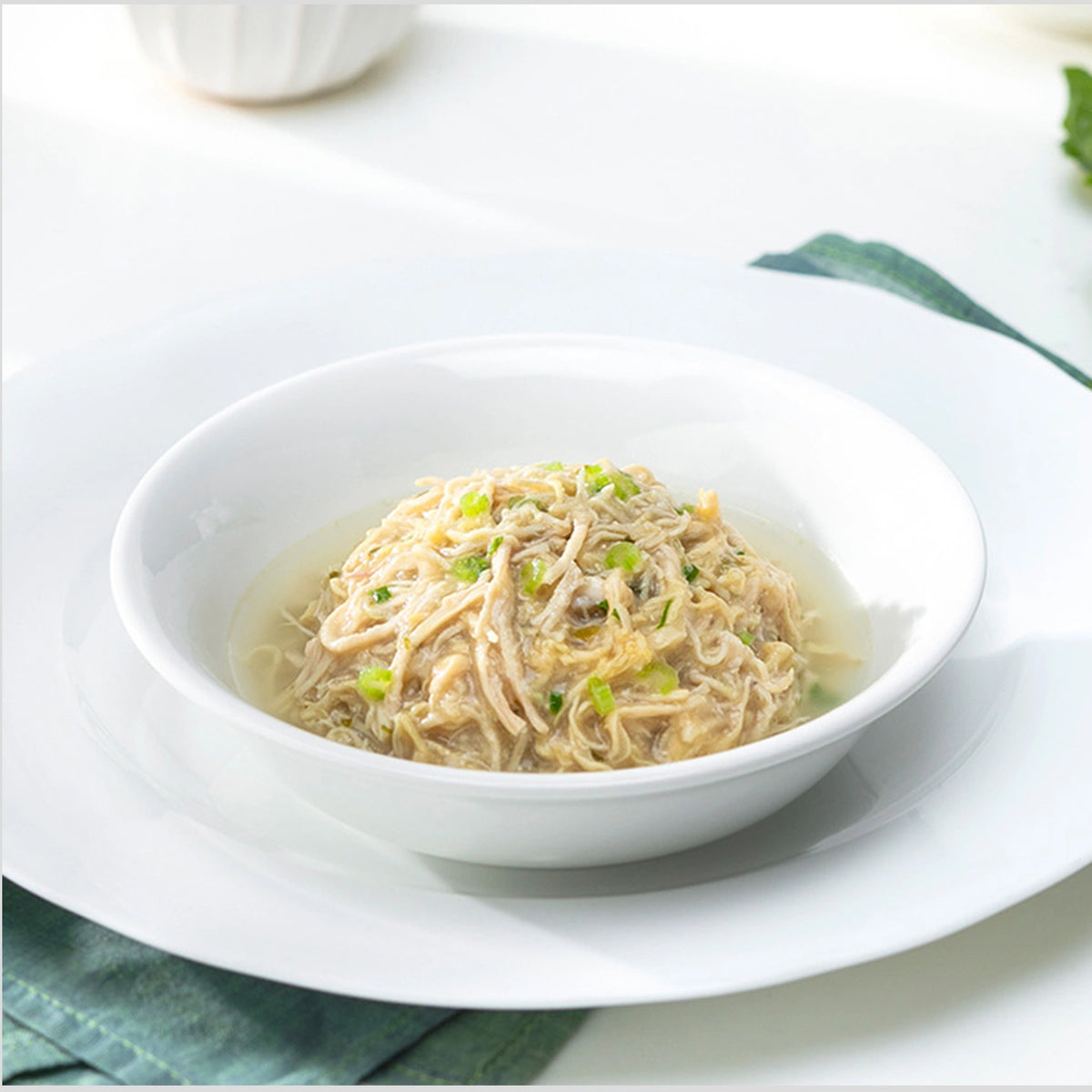 CHÉRIE МІКС КУРКИ ТА ШПИНАТУ В СОУСІ 80 г.