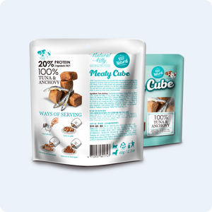 NATURAL KITTY М’ЯСНІ КУБИКИ З ТУНЦЯ ТА АНЧОУСІВ ДЛЯ КОТІВ 60 г 